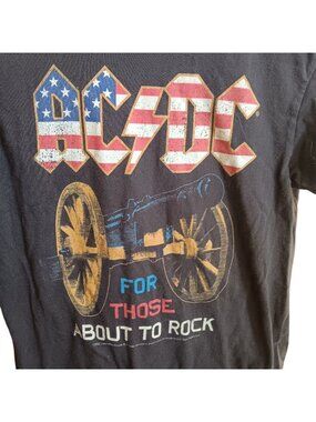 Small XS Fit T-shirt AC/DC "For Those About To Rock" Delta Pro Weight Band Tee